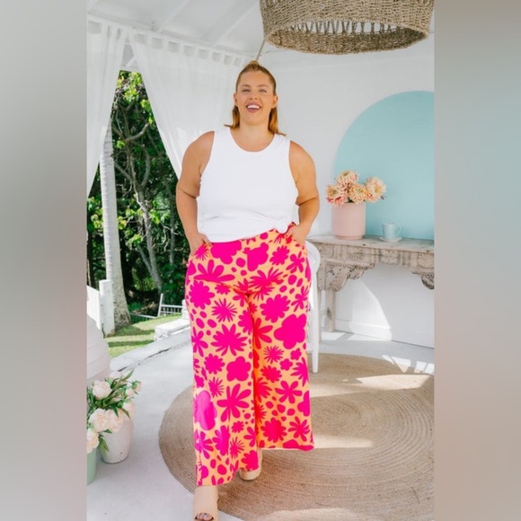 Proud Poppy Fiesta Pants in Kasey Rainbow Floral Fields NWT Size 28 - Picture 5 of 11